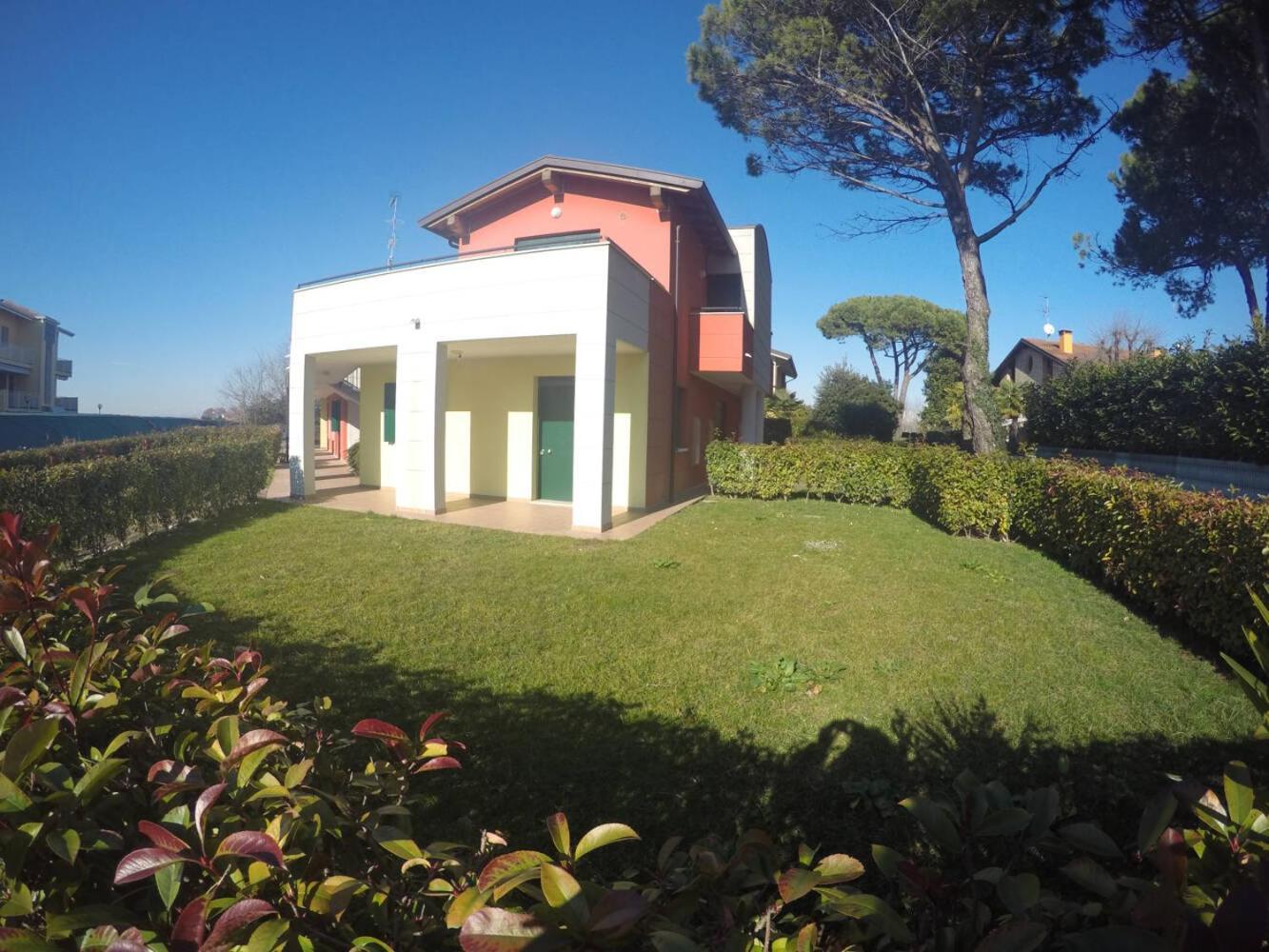 Residence Le Piramidi - Agenzia Cocal Каорле Экстерьер фото