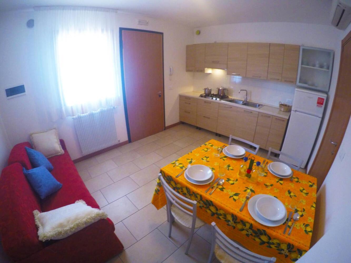 Residence Le Piramidi - Agenzia Cocal Каорле Экстерьер фото